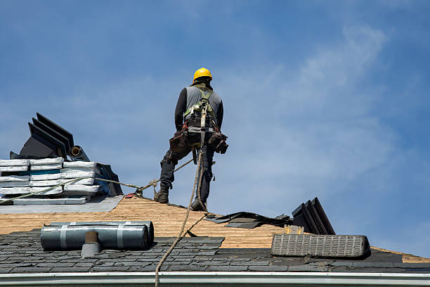 Professional Roof Installation technician working in Woodway, WA